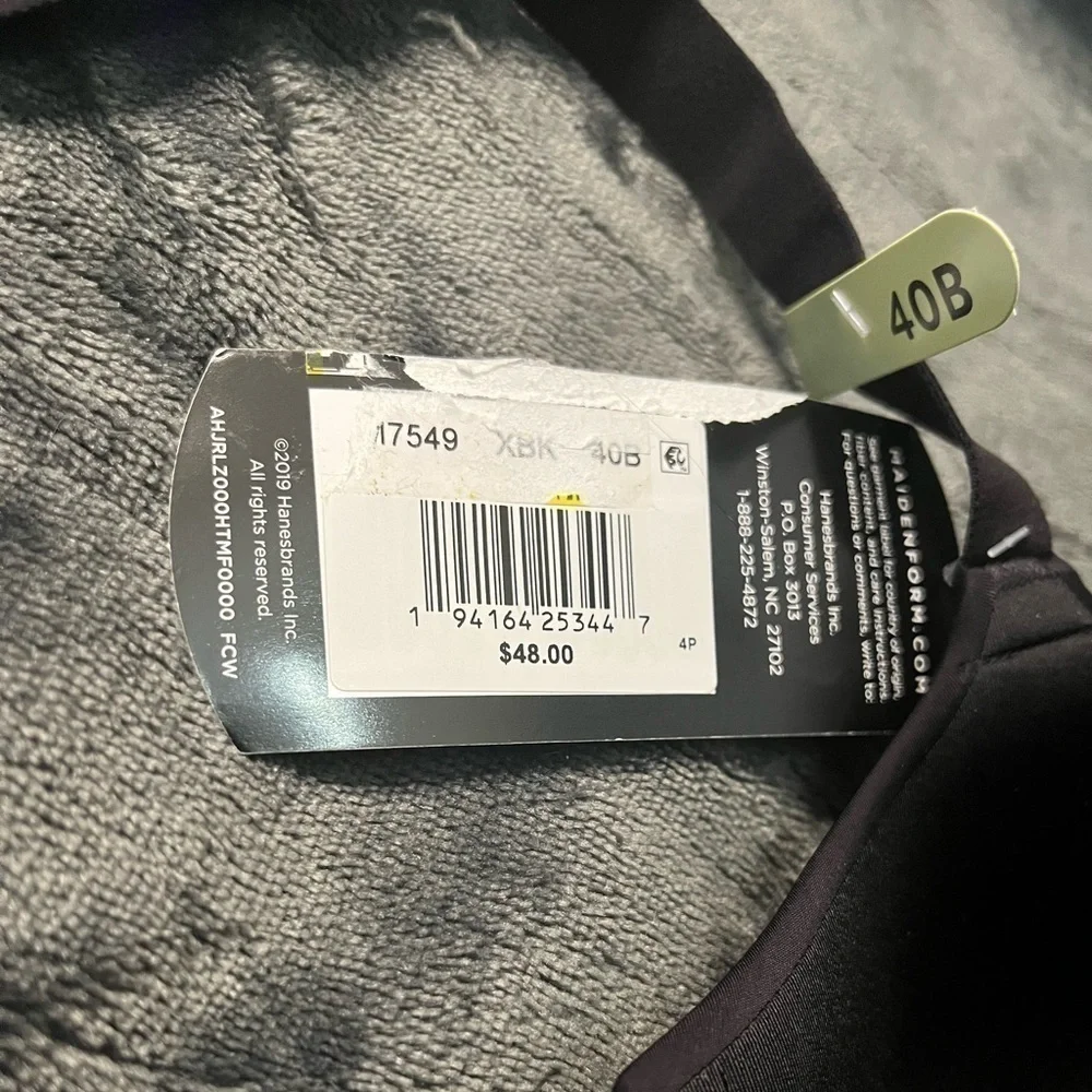 Maidenform One Fab Fit T-Shirt Shaping Underwire Bra - Picture 5 of 7